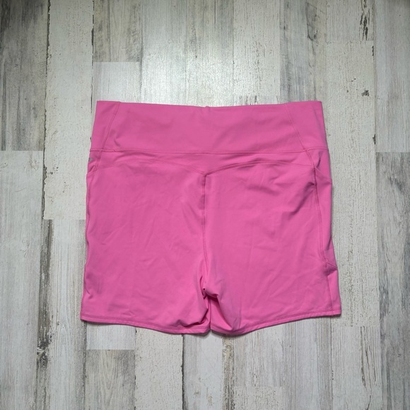 Fabletics On The Go Biker Shorts Size 4X - Picture 5 of 5